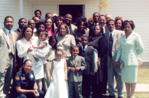Fannie's 17 children with spouses and her grandchildren